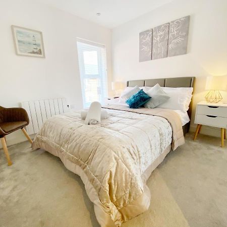 Gild House 2-Bedroom Apartment Close To Town Centre 伯恩茅斯 外观 照片
