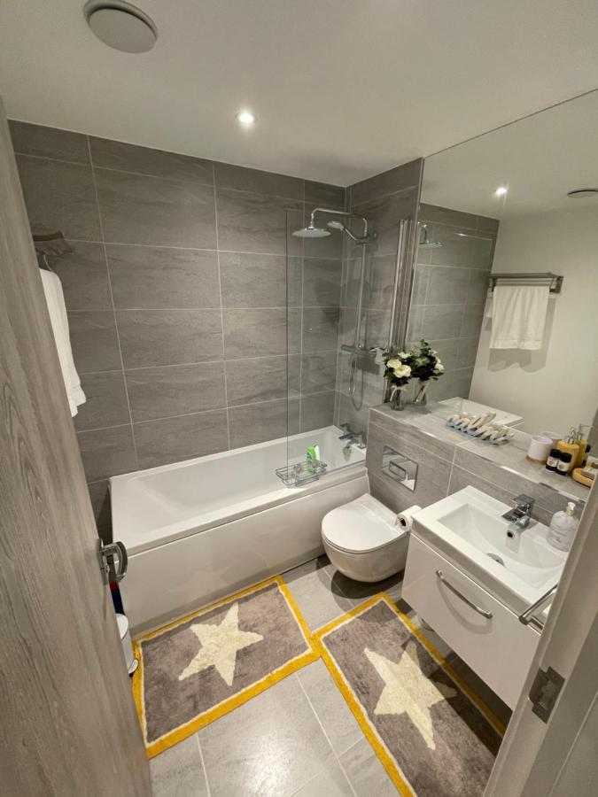 Gild House 2-Bedroom Apartment Close To Town Centre 伯恩茅斯 外观 照片