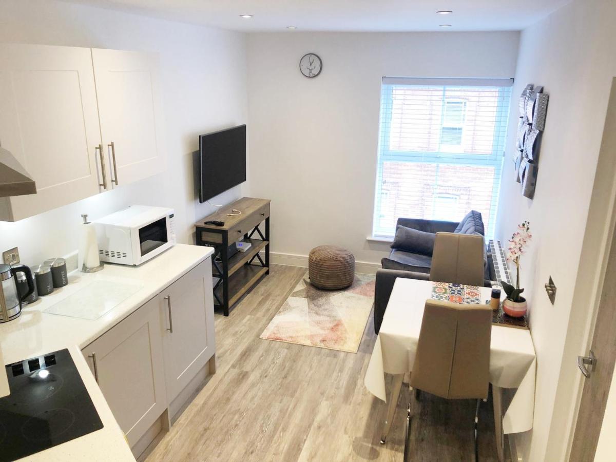 Gild House 2-Bedroom Apartment Close To Town Centre 伯恩茅斯 外观 照片