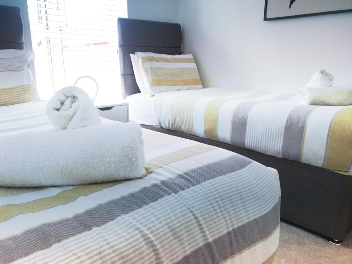 Gild House 2-Bedroom Apartment Close To Town Centre 伯恩茅斯 外观 照片