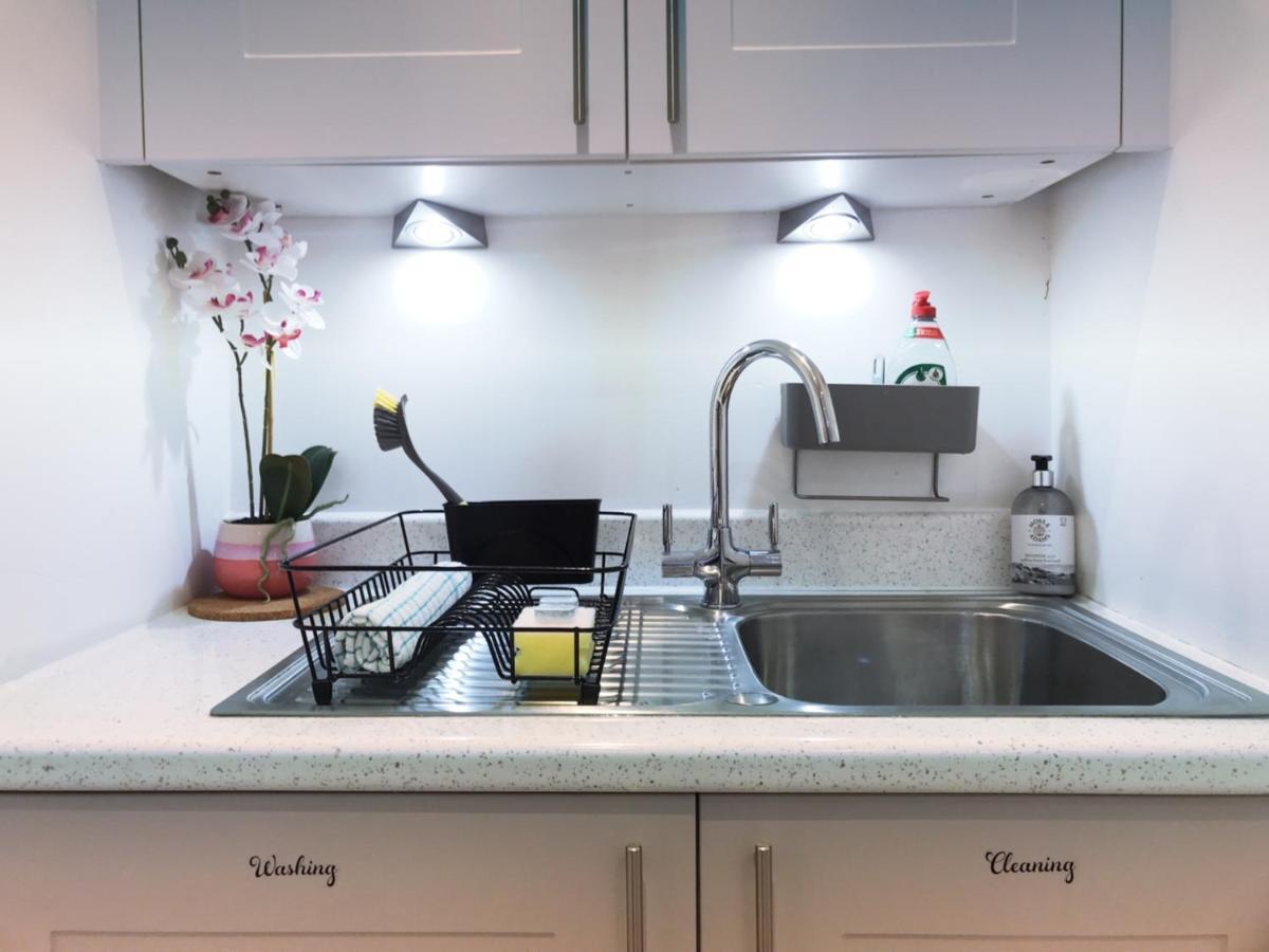Gild House 2-Bedroom Apartment Close To Town Centre 伯恩茅斯 外观 照片