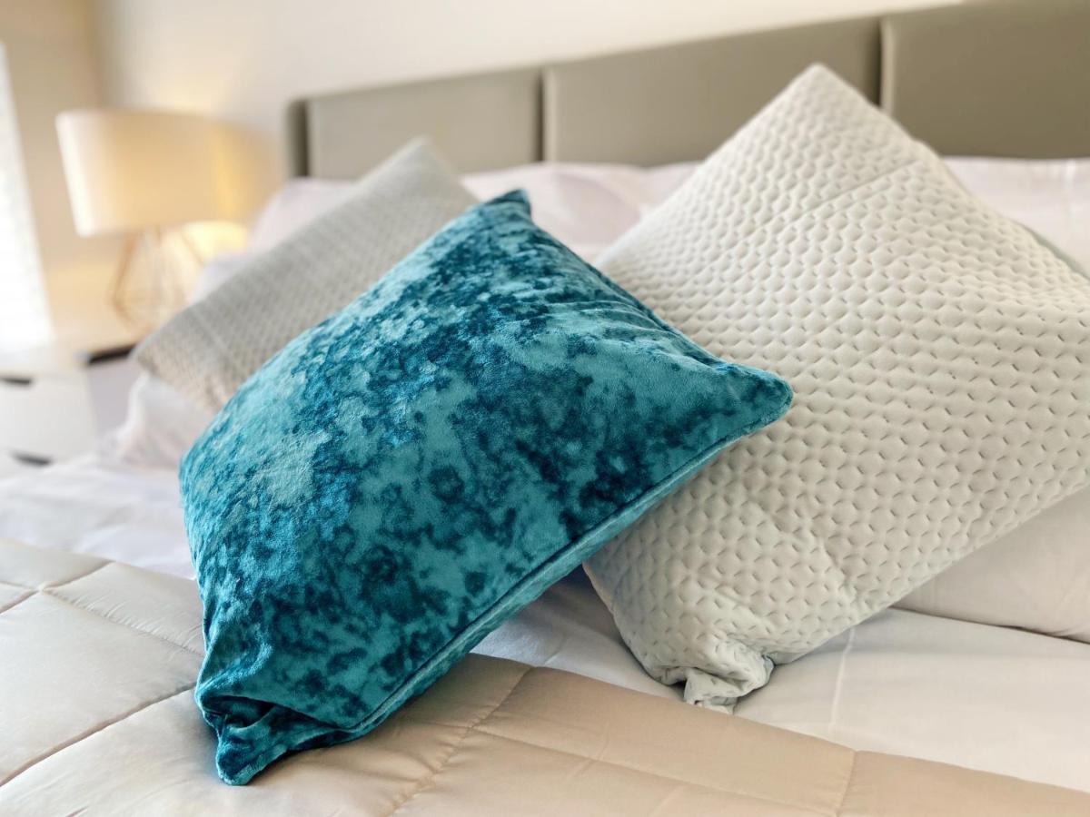 Gild House 2-Bedroom Apartment Close To Town Centre 伯恩茅斯 外观 照片